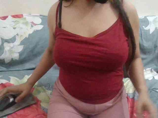 Anjali_dogra webcam