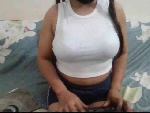 Anjali_dogra webcam