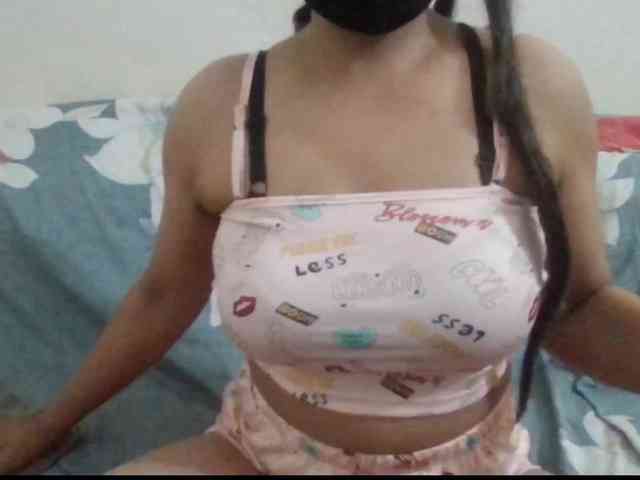 Anjali_dogra webcam