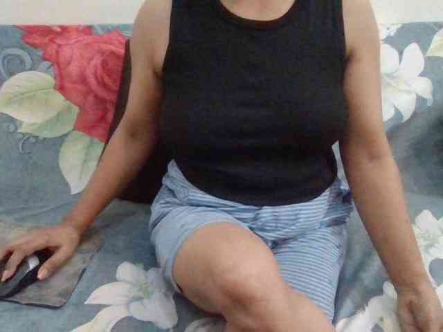 Anjali_dogra webcam