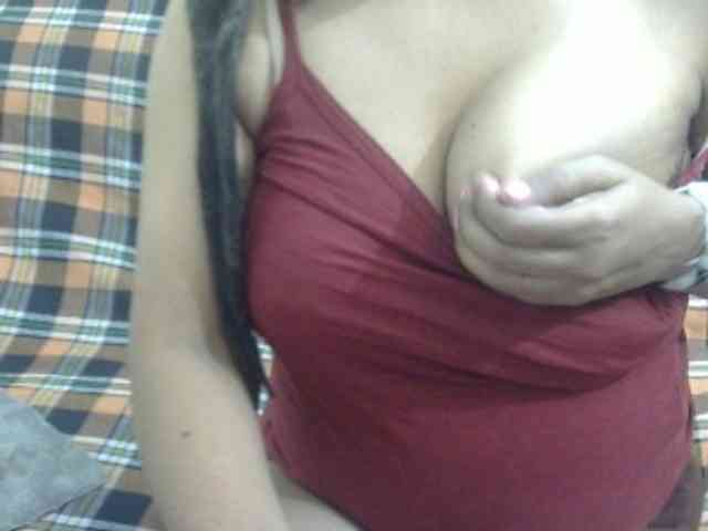 Anjali_dogra webcam