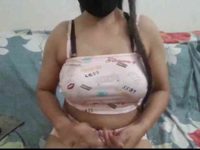 Anjali_dogra webcam