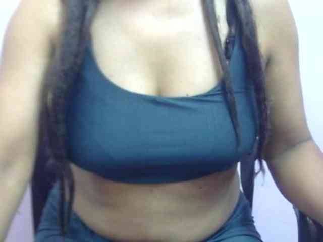Anjali_dogra webcam