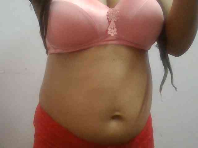 Anjali_dogra webcam