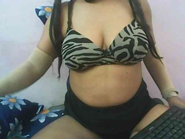 Anjali_dogra webcam