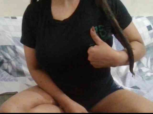 Anjali_dogra webcam