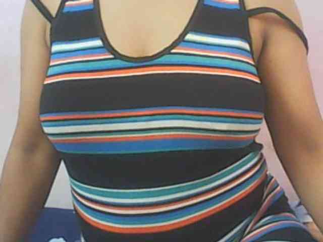 Anjali_dogra webcam