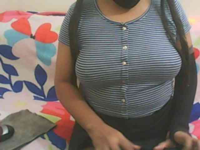 Anjali_dogra webcam