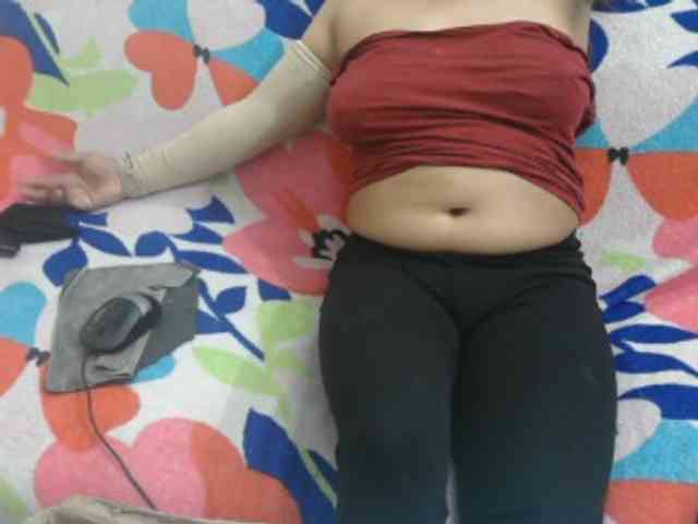 Anjali_dogra webcam