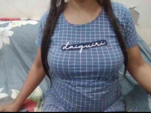 Anjali_dogra webcam