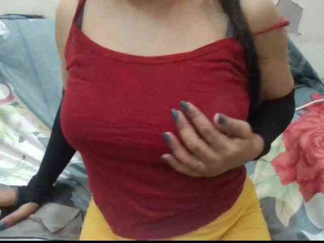 Anjali_dogra webcam