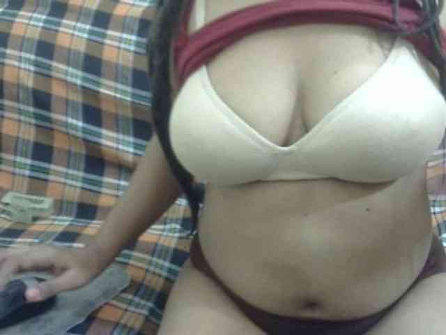 Anjali_dogra webcam