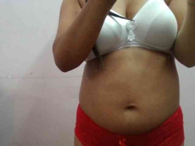 Anjali_dogra webcam