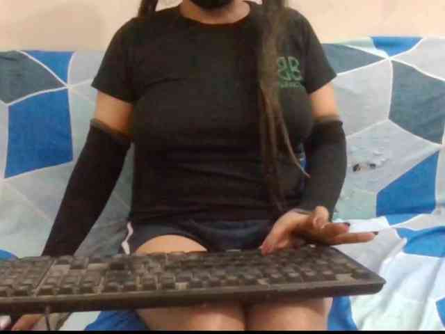 Anjali_dogra webcam