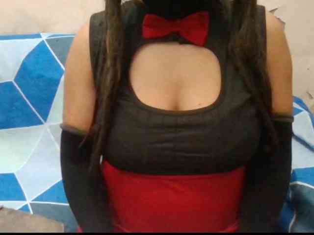 Anjali_dogra webcam
