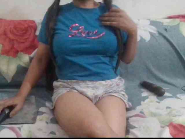 Anjali_dogra webcam