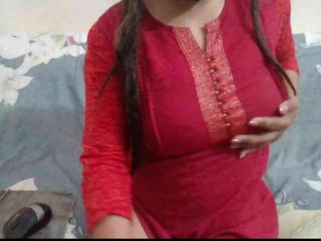 Anjali_dogra webcam