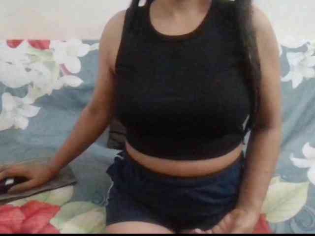 Anjali_dogra webcam