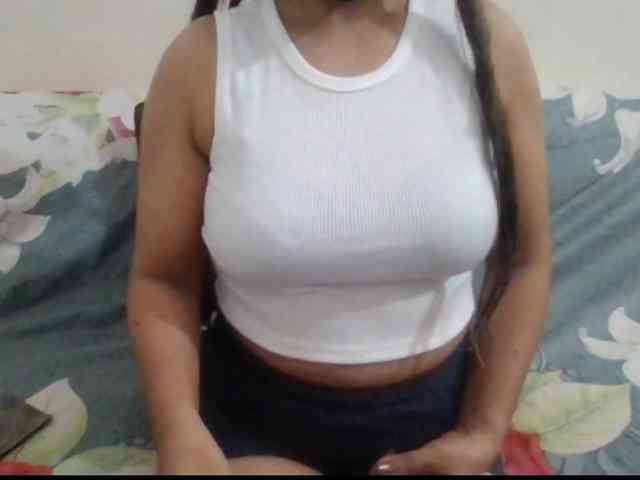 Anjali_dogra webcam