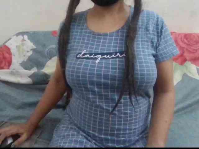 Anjali_dogra webcam