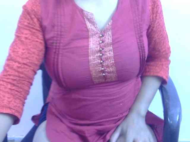 Anjali_dogra webcam