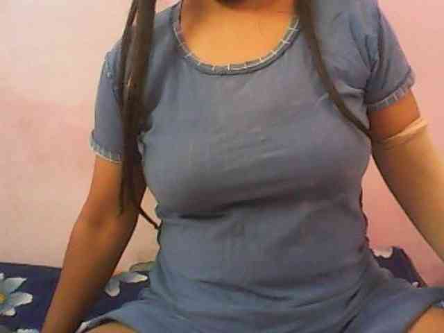 Anjali_dogra webcam