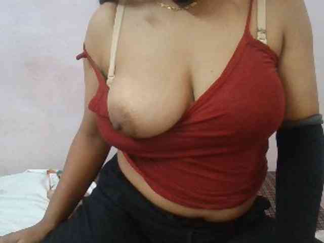 Anjali_dogra webcam