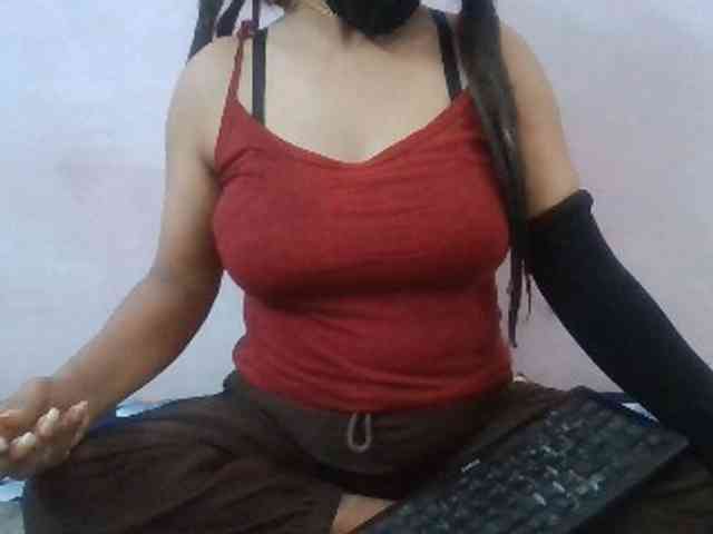Anjali_dogra webcam