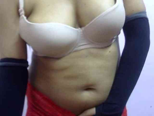 Anjali_dogra webcam