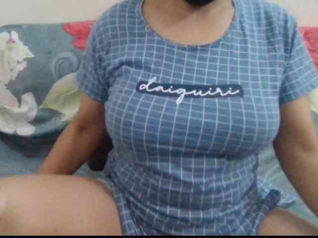 Anjali_dogra webcam