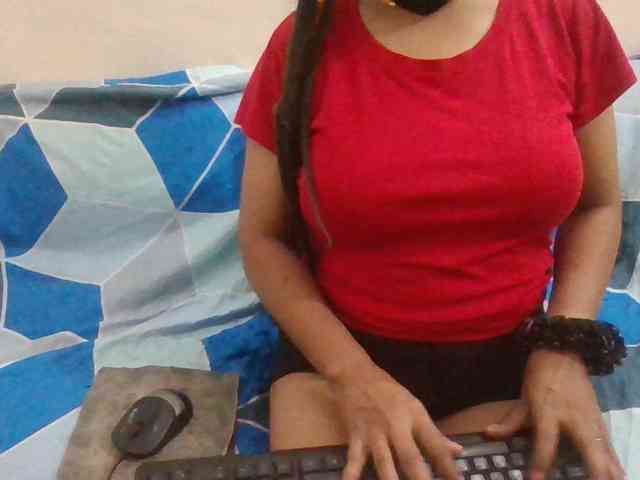 Anjali_dogra webcam