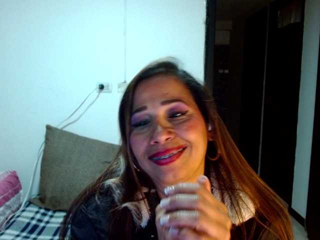 alexaasecret live cam on BongaCams