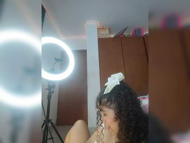 sharadreams live cam on BongaCams