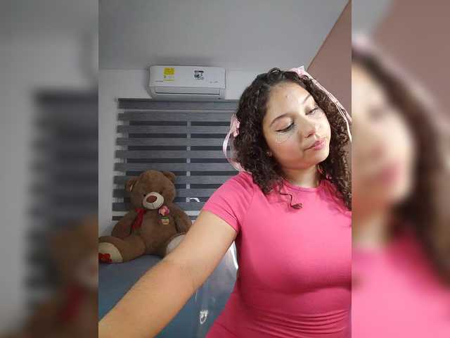 sharadreams live cam on BongaCams