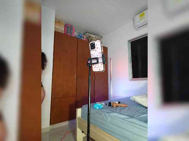 sharadreams webcam
