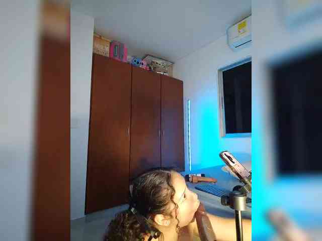 sharadreams webcam