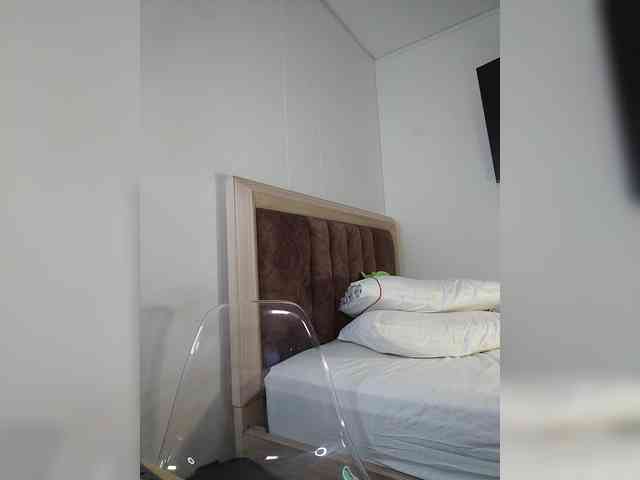 sharadreams Live Webcam on BongaCams
