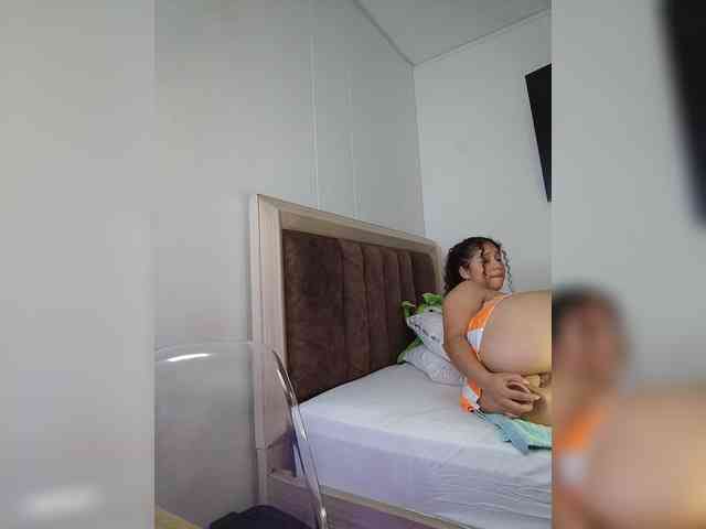 Modelo: sharadreams