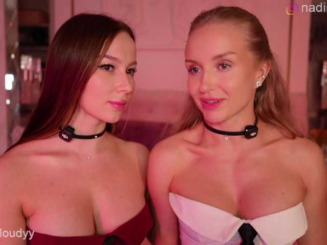  WhoreRobot chat room