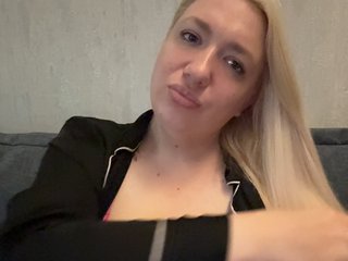 -Sonya699-
