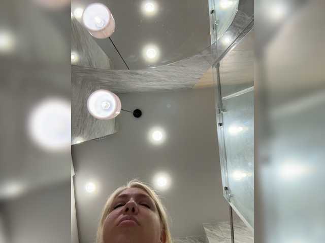 -Sonya699-