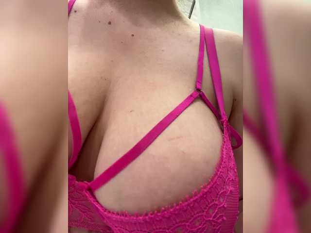 -Sonya699-
