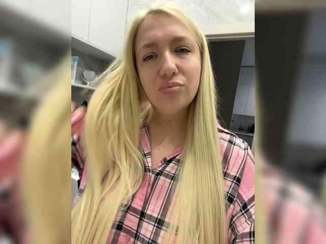 Sonya699 Live Webcam on BongaCams