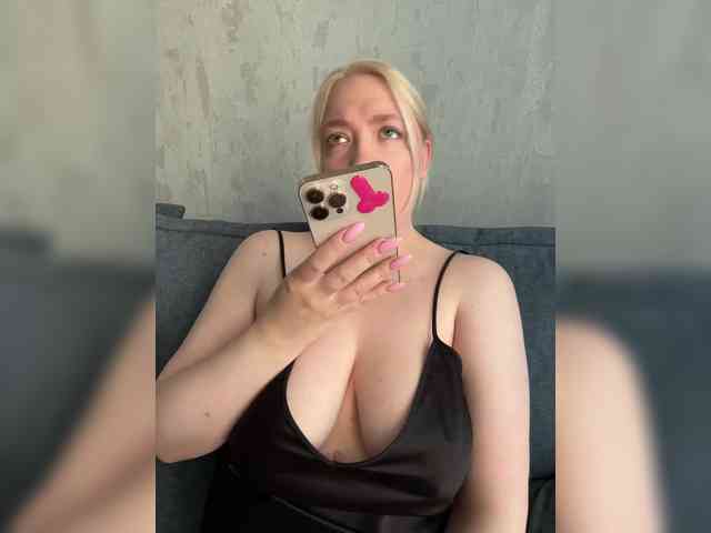 -Sonya699- webcam
