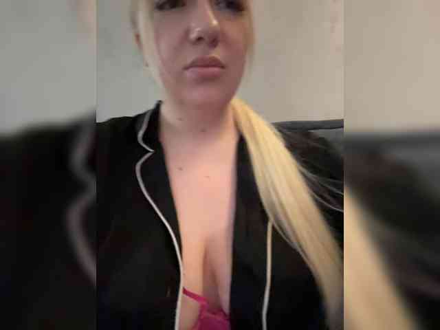 -Sonya699-