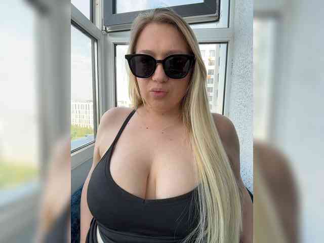 -Sonya699- webcam