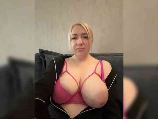 -Sonya699-