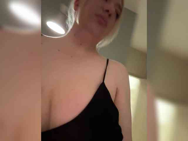 -Sonya699- webcam