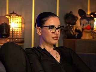 KellyKent Porn Show