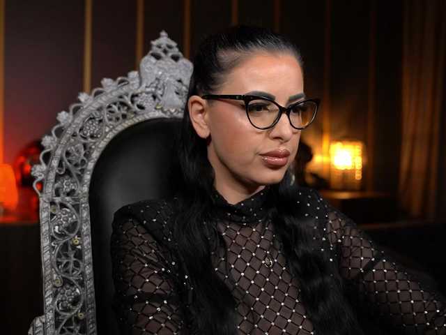 KellyKent live cam on BongaCams